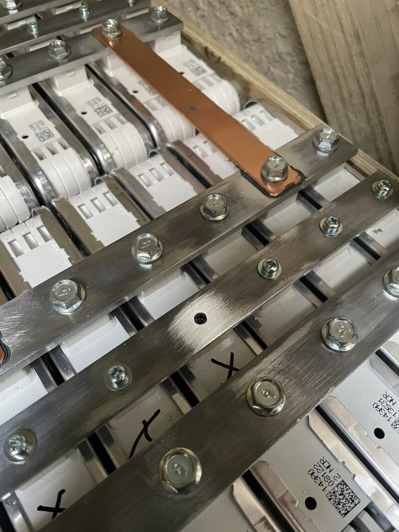 Aluminium
bus bar with just a few days of oxidation and a small patch brushed clean
